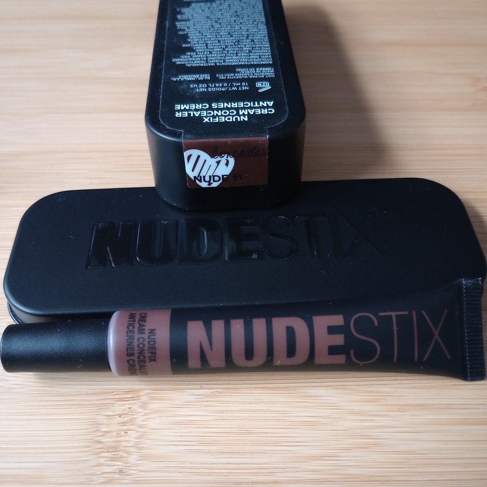 NUDESTIX Cream Concealer in Deep Chocolate Brown